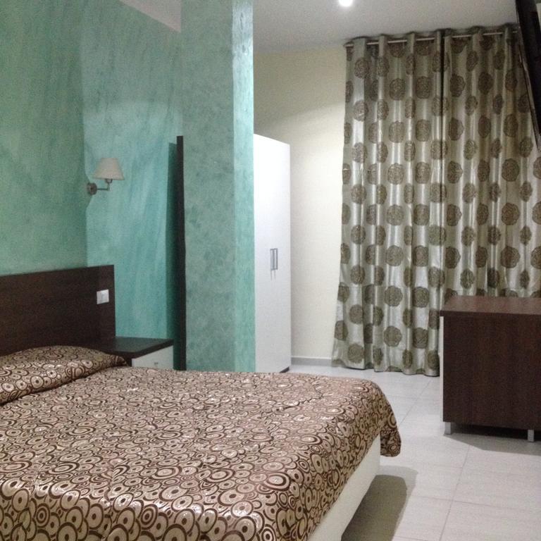 Tiburtina Guesthouse Rome Exterior photo