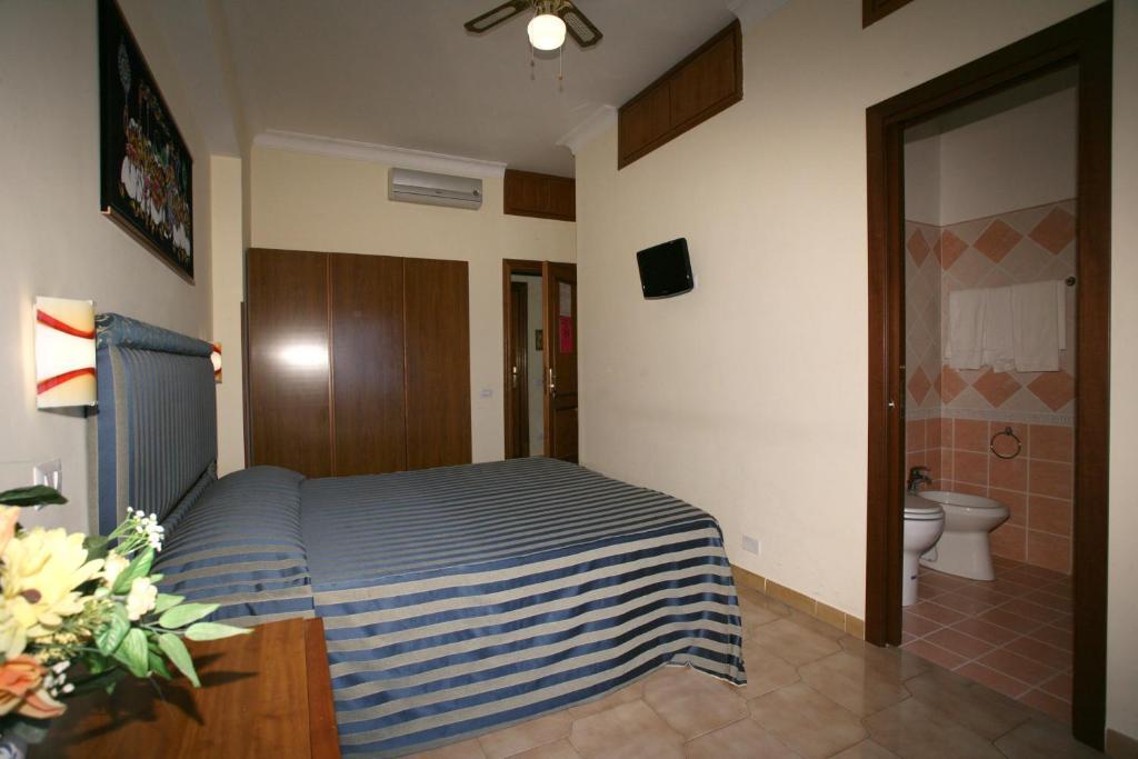 Tiburtina Guesthouse Rome Exterior photo